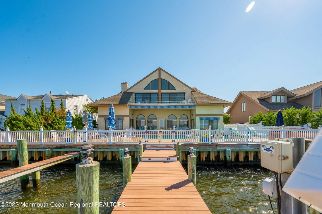 The Jersey Shore At Its Finest In Mantoloking, New Jersey, United