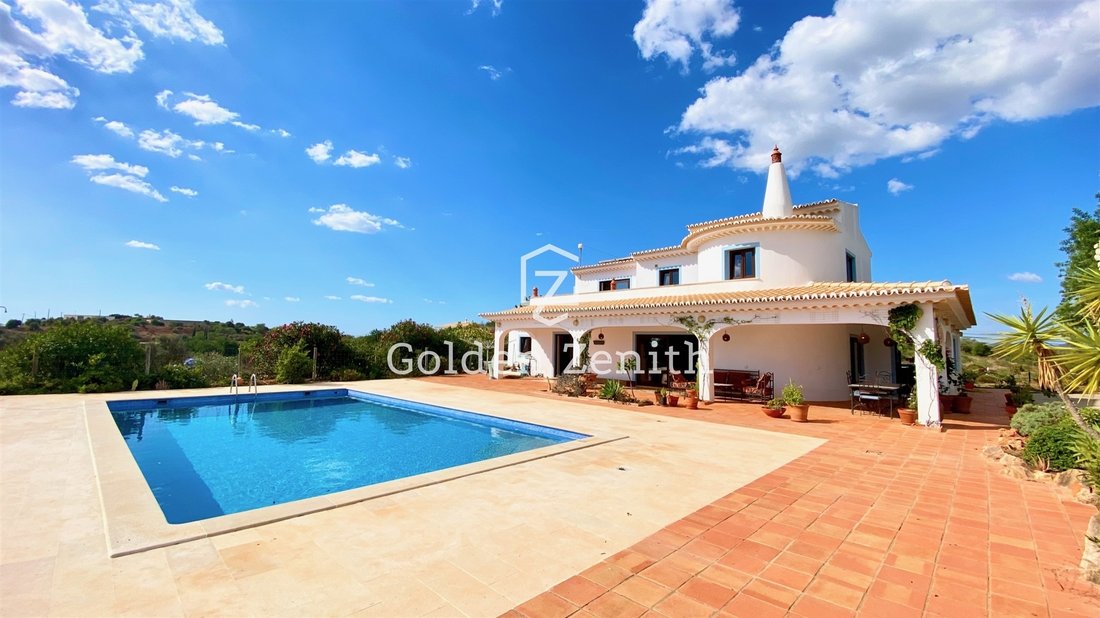 Farm T5 Sell Em Algoz E Tunes,Silves In Algoz, Algarve, Portugal For