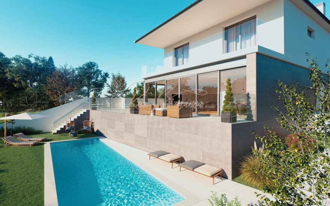 Villa In Cascais With Private Pool Between Qta. Da In Cascais, Lisbon