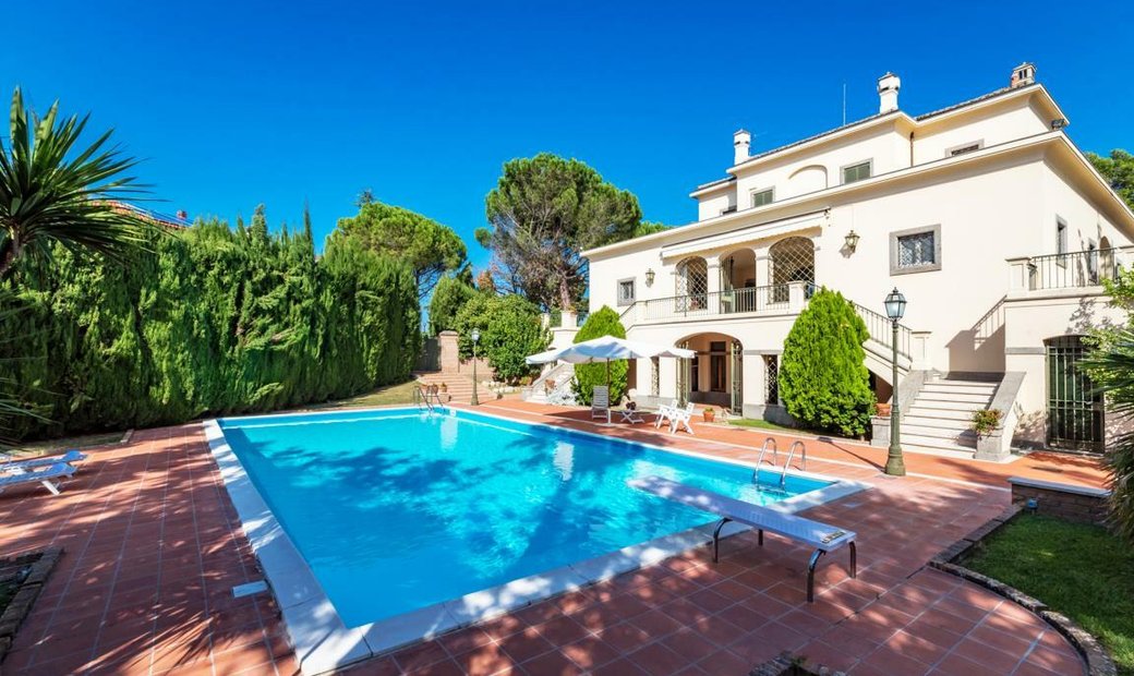 Silvi Villa In Silvi, Abruzzo, Italy For Sale (12296201)