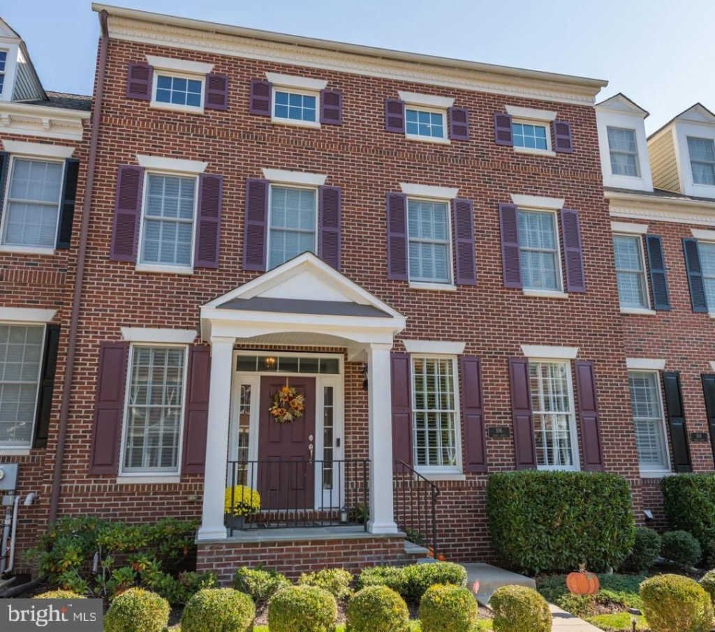 Townhouse Newtown In Penns Park, Pennsylvania, United States For Sale
