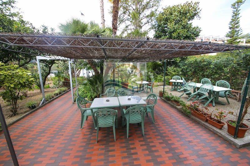 Villa in Bordighera, Liguria, Italy 5 - 12298316