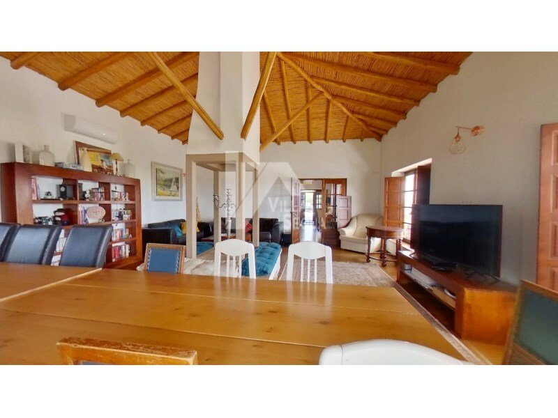 Farm T11 (1 T4 + 3 T2 + 1 T1) With Sea View Near In Tavira, Algarve