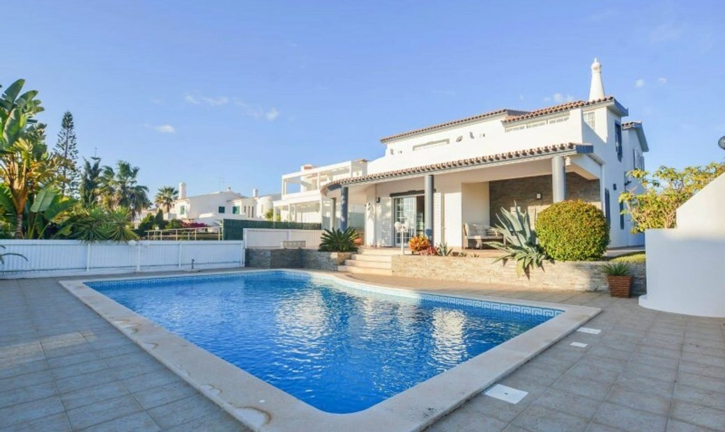 House 5 Bedrooms Sale Albufeira In Guia, Algarve, Portugal For Sale