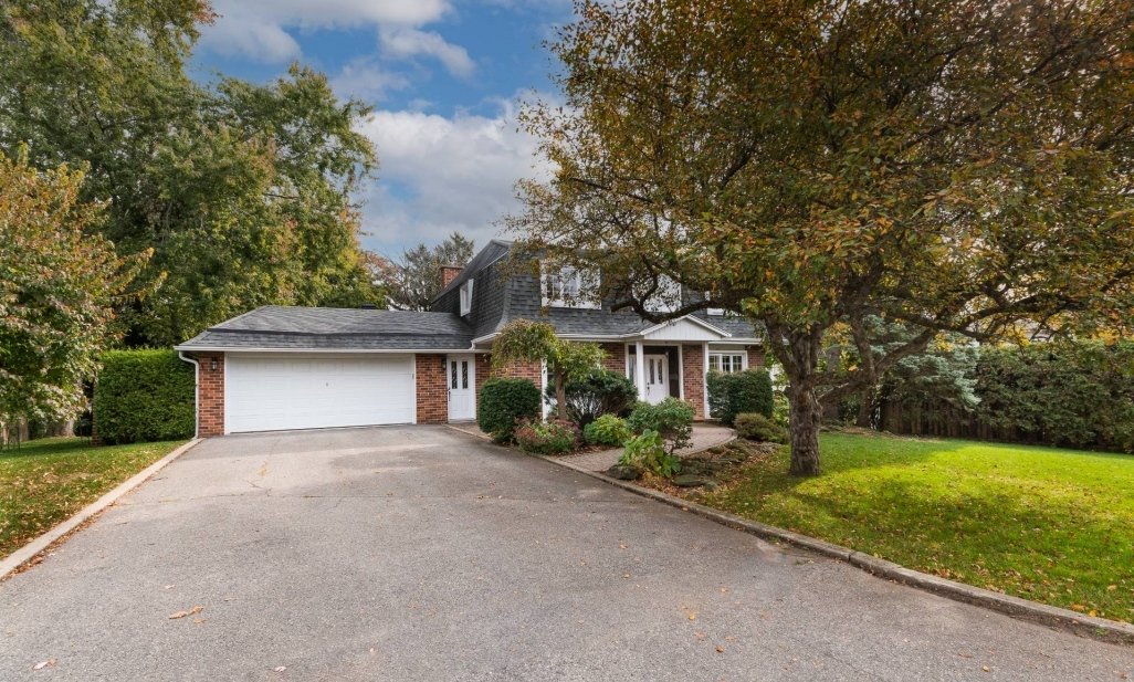 Baie D'urfé,Qc,Canada En Baie D'urfé, Quebec, Canadá En Venta (12297443)