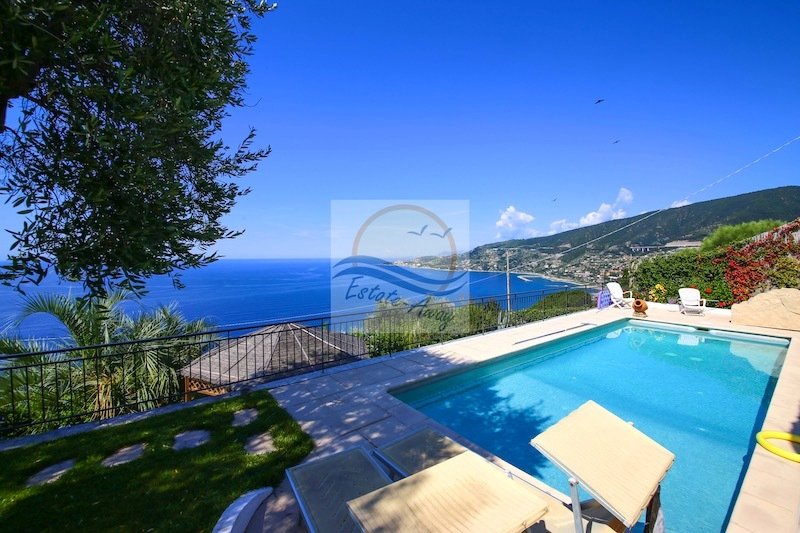 L1115 Villa With Swimming Pool And View In Ospedaletti, Liguria, Italy