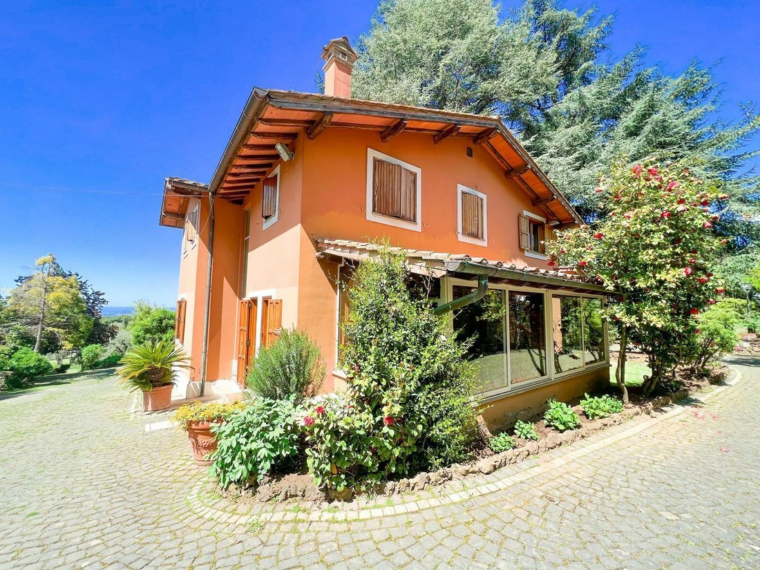 Villa en Monte Porzio Catone, Lacio, Italia 4 - 12298589