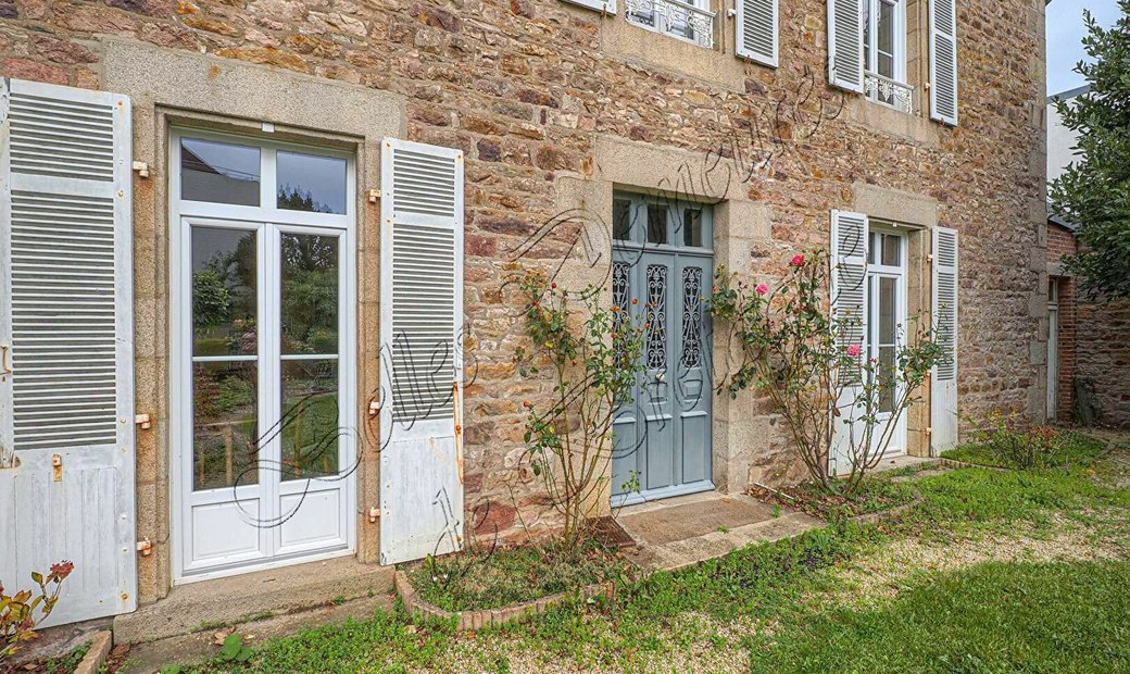 For Sale Beautiful Property In The Heart Of Town In Paimpol, Brittany
