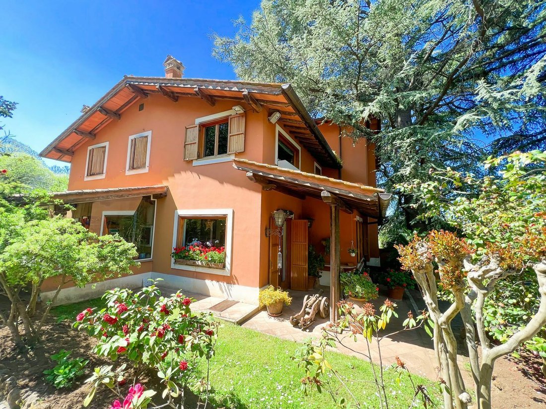 Villa en Monte Porzio Catone, Lacio, Italia 2 - 12298589
