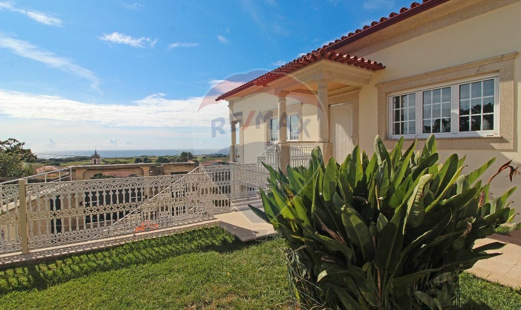 Moradia T For Sale In In Viana Do Castelo Viana Do Castelo District