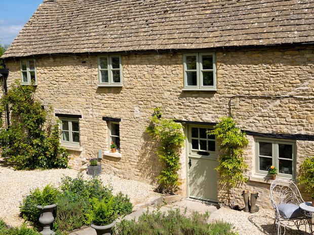 Country House in Cotswolds, England, United Kingdom 1