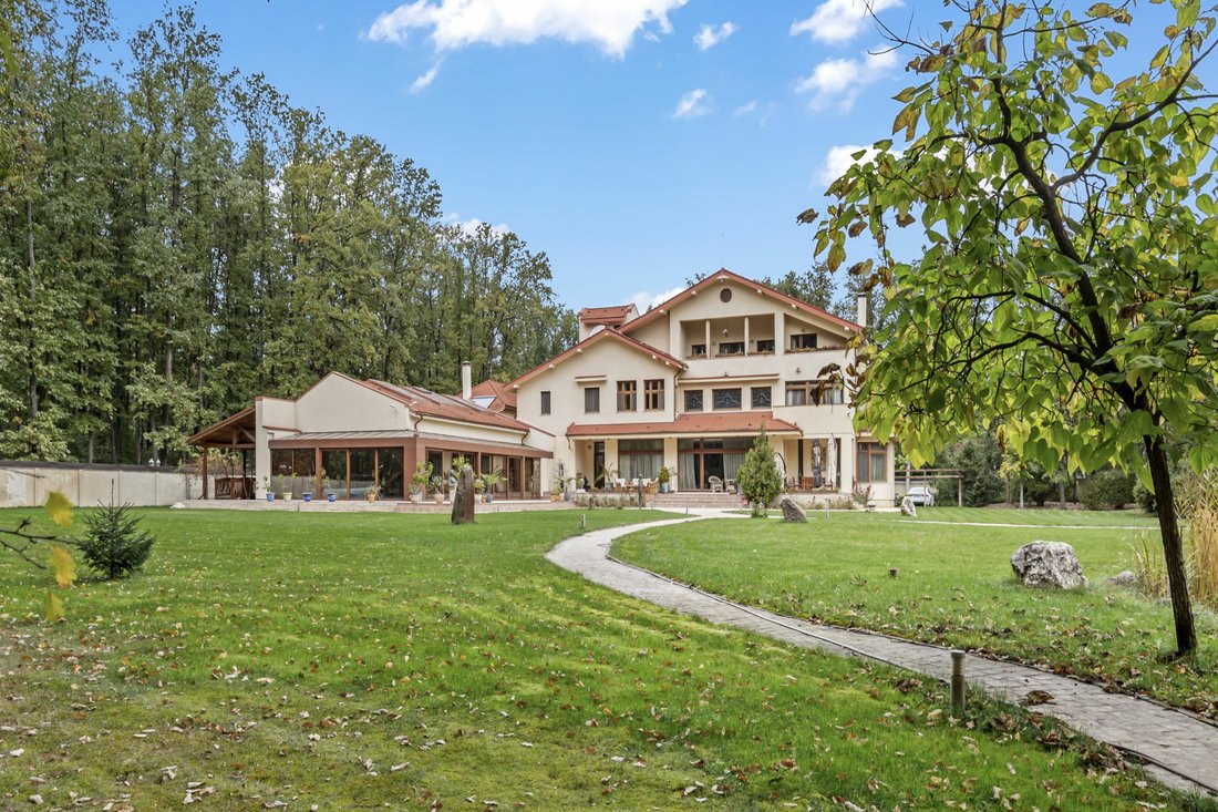 House in Bucharest, Bucharest, Romania 2 - 12300917