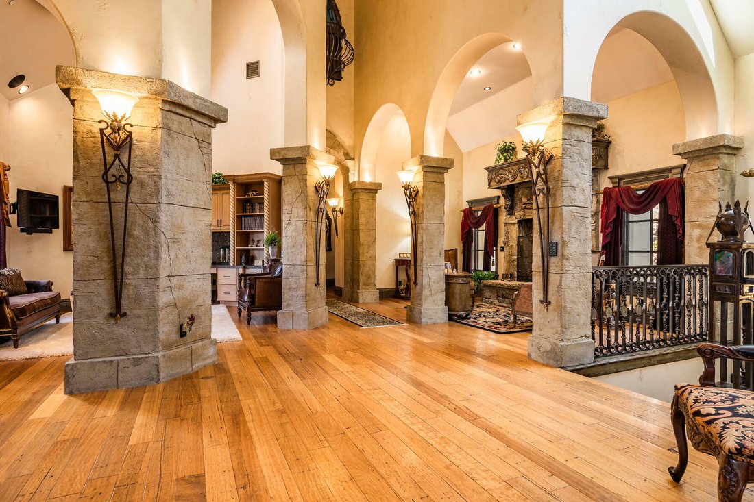 Luxurious Castle Like Estate In Holladay, Utah, United States For Sale