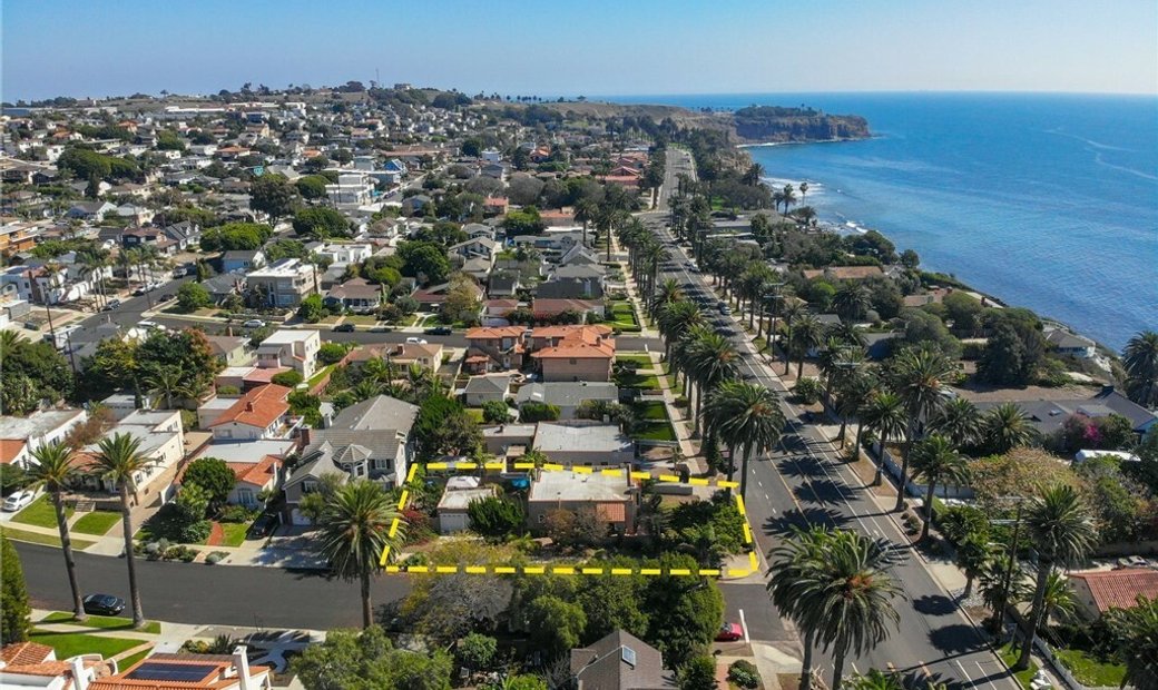 1322 W Paseo Del Mar, San Pedro, Ca In Los Angeles, California, United