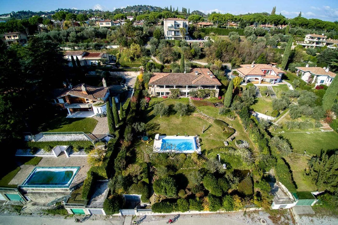 Villa Padenghe Sul Garda