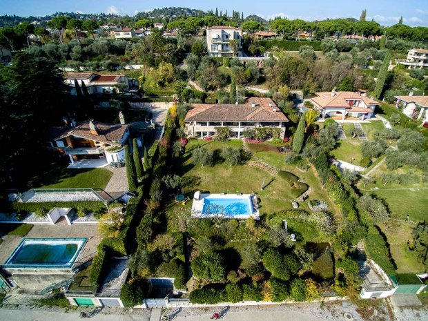 Villa in Padenghe sul Garda, Lombardy, Italy 1