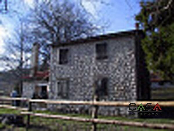 Land in Maniago, Friuli – Venezia Giulia, Italy 2 - 12303143