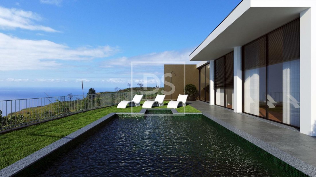 Modern Villa With 3 Suites, Pool And In Ponta Do Pargo, Madeira