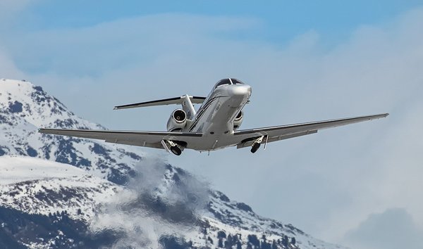 6 Seat modern Businessjet with low operation cost (12308376)