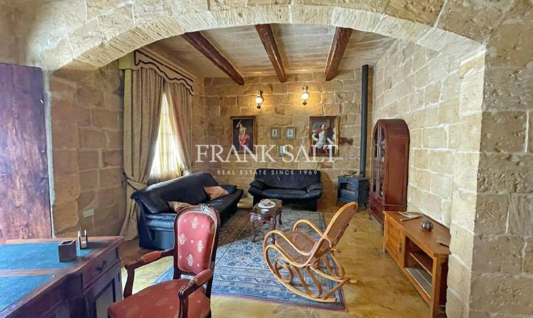 Cospicua, Converted House Of Character In Cospicua, Malta For Sale