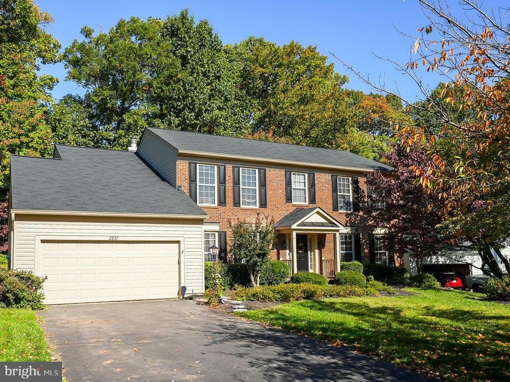 4 Bedrooms Single Family Detached In Woodbridge, Virginia, United