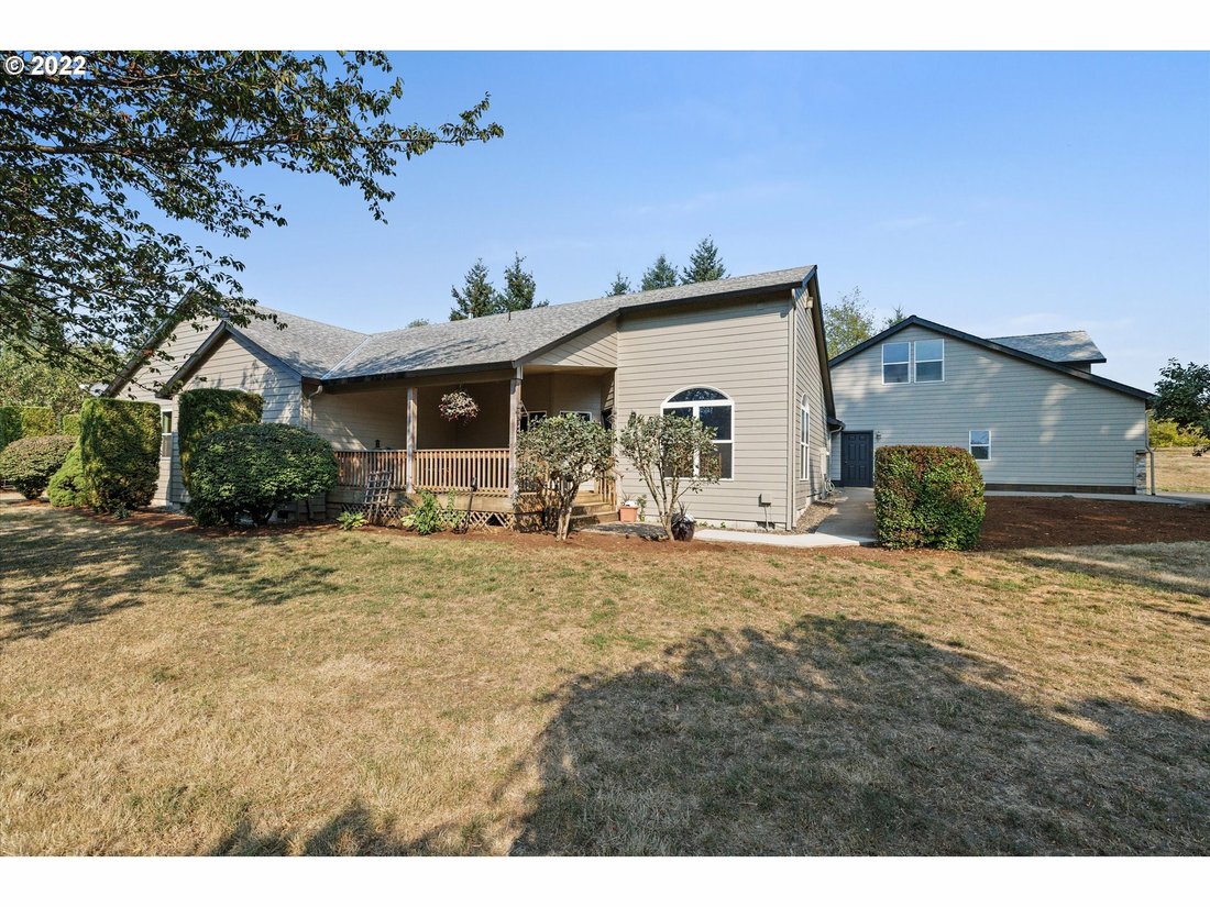 Famille Unifamiliale Sandy états Unis Dans Sandy, Oregon, états Unis à