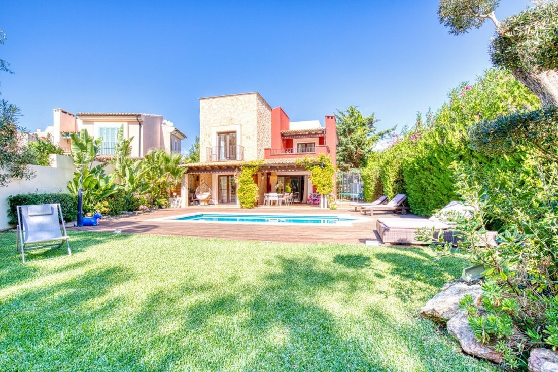 Calvià Villa In Calvià, Balearic Islands, Spain For Sale (12311074)