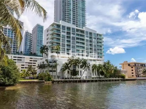 Apartment in Miami, Florida, United States 1