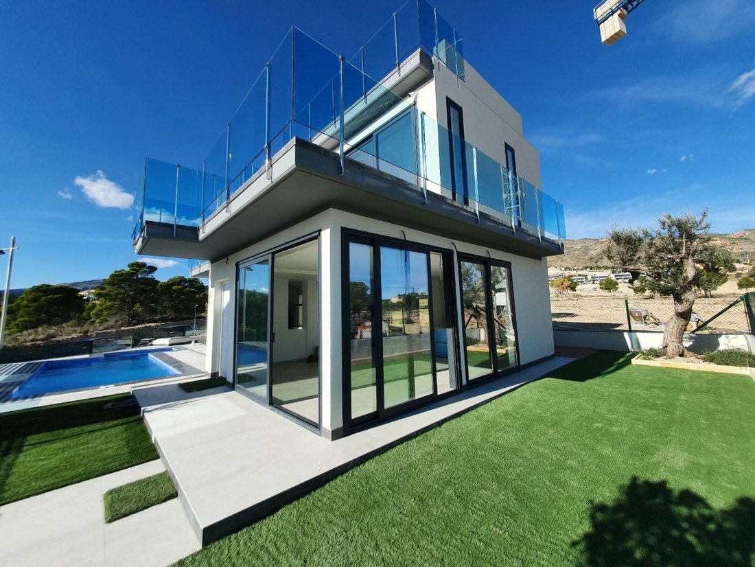 Villa in Finestrat, Land Valencia, Spanien 1 - 12311541