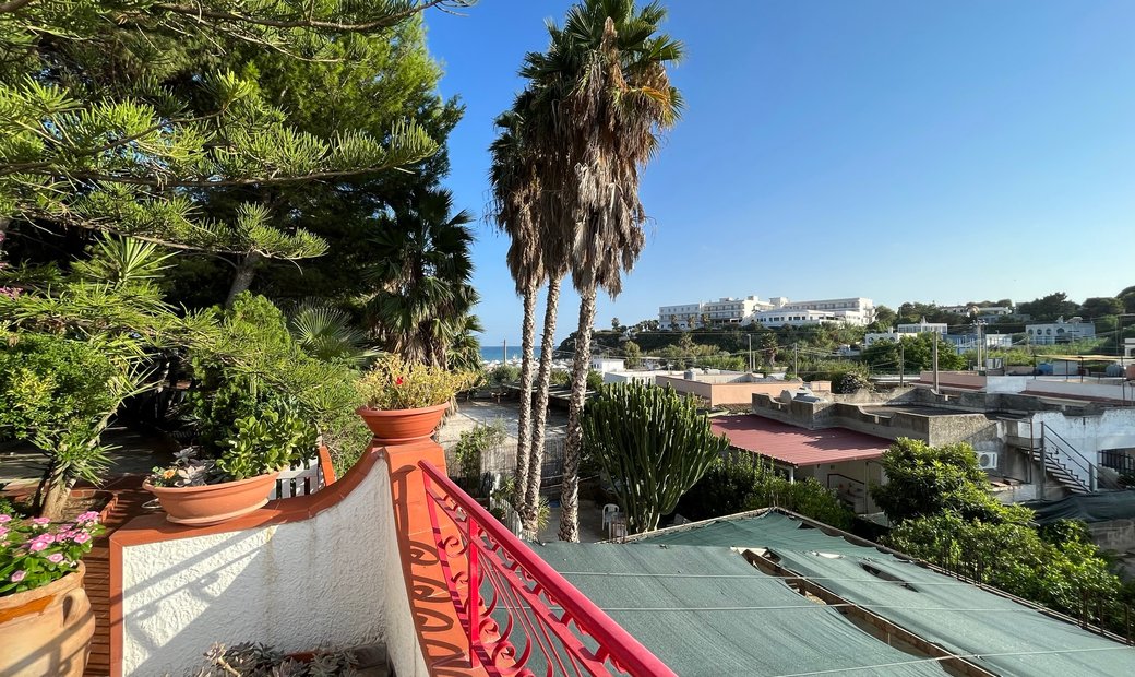 Seafront Property In Lido Di Noto In Lido Di Noto, Sicily, Italy For