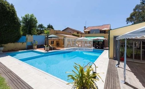 Villa à Anta e Guetim, Aveiro, Portugal 1