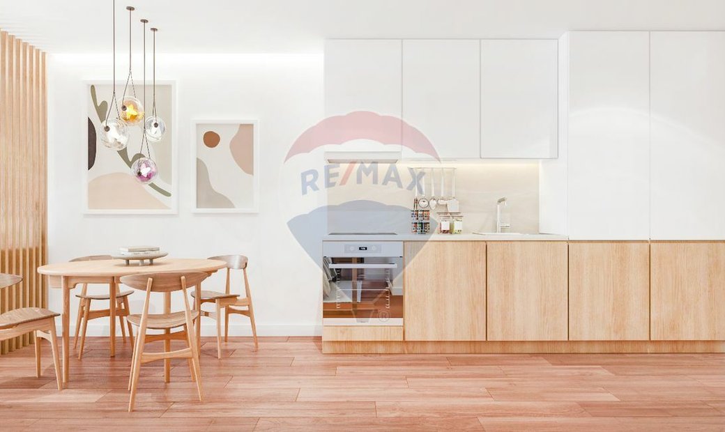 Apartamento T2 For Sale In Porto In Porto, Porto District, Portugal For