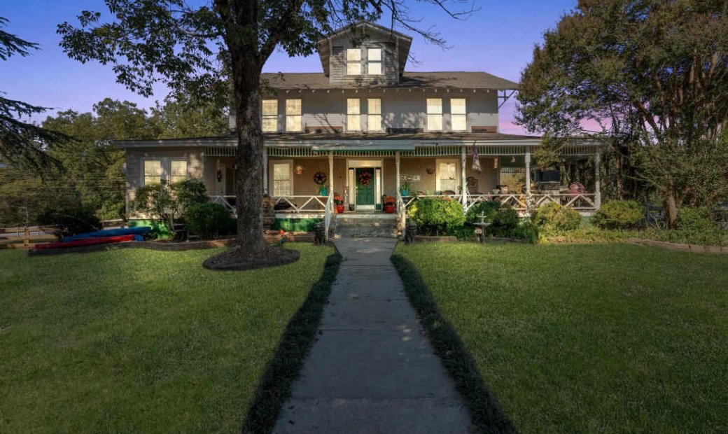 Single Family Detached Walhalla In Walhalla, South Carolina, United