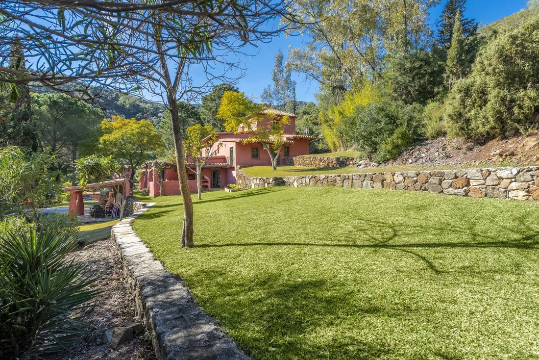 Finca in Benahavis, Andalusia, Spain 5 - 12312605