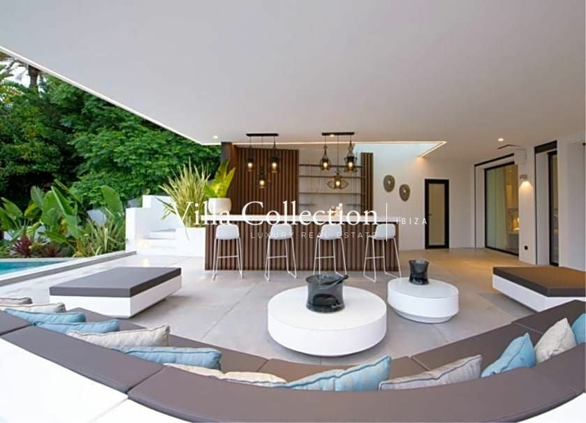 Villa in Cap Martinet, Santa Eularia des Riu, Balearic Islands 4 - 12312168