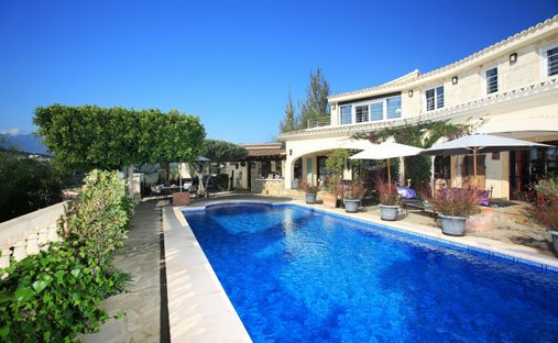 Villa in Calp / Calpe, Valencian Community, Spain 1
