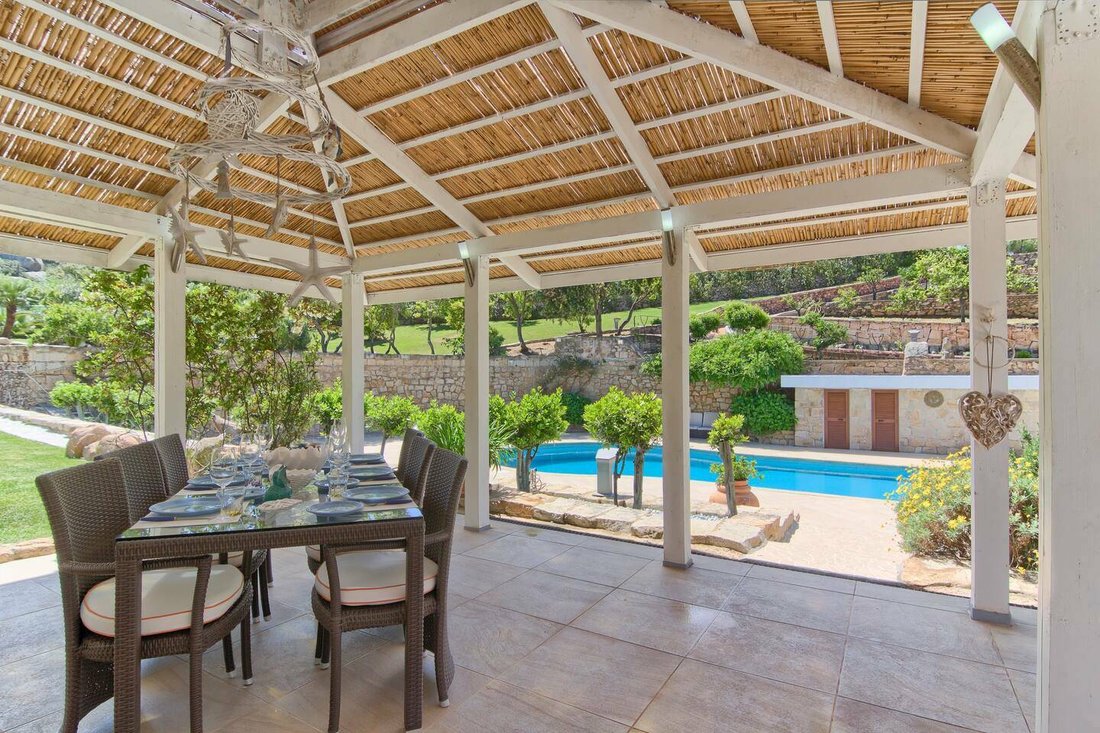 Villa in Arzachena, Sardinia, Italy 3 - 12311819