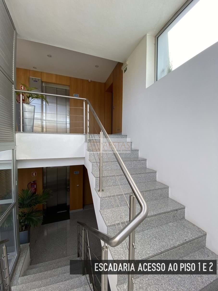 Apartment in Gulpilhares e Valadares, Porto District, Portugal 4 - 11952721