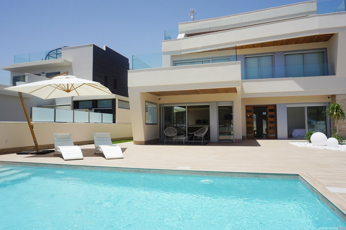 Chalet in Orihuela, Valencian Community, Spain 3 - 12313517