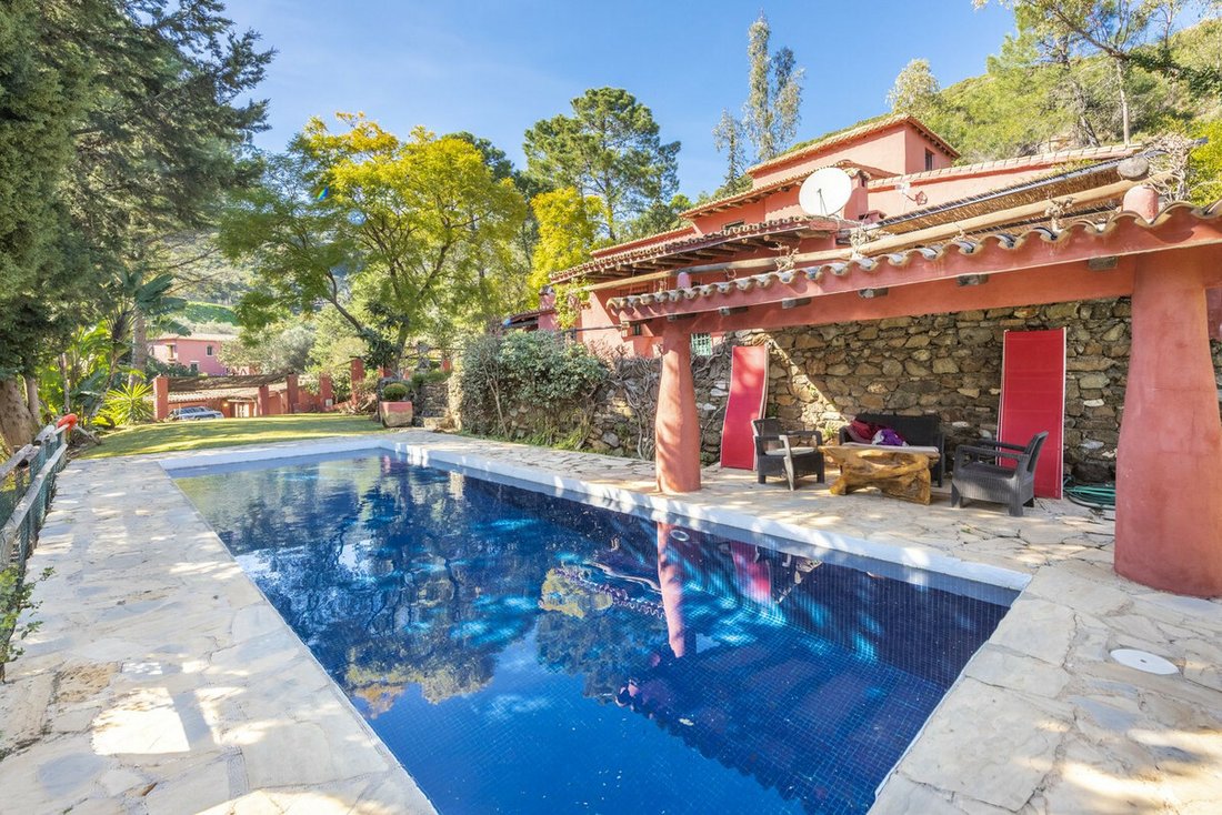 Finca in Benahavis, Andalusia, Spain 4 - 12312605