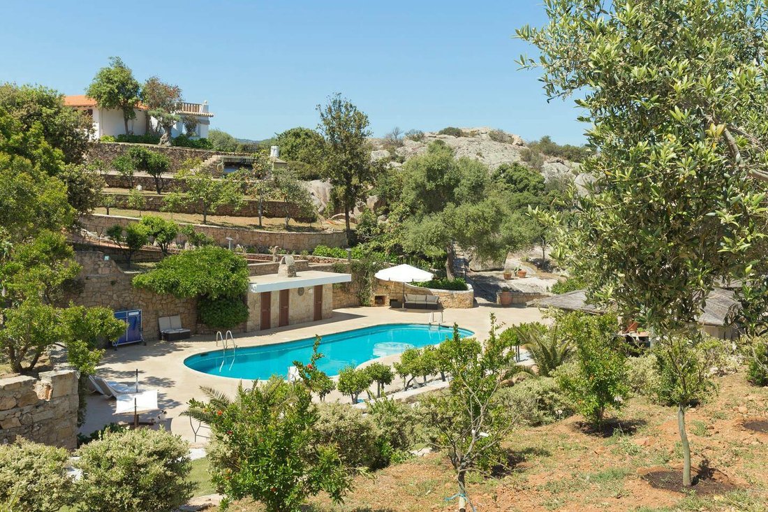 Villa in Arzachena, Sardinia, Italy 2 - 12311819