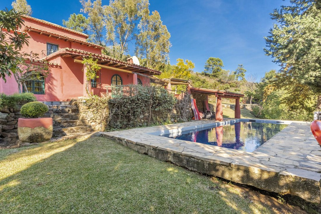 Finca in Benahavis, Andalusia, Spain 1 - 12312605