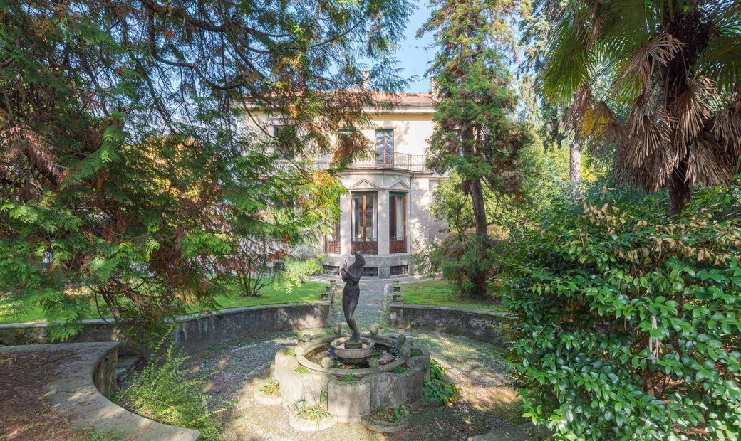 Enchanting Art Nouveau Villa In The Heart Of Stresa In Stresa, Piedmont