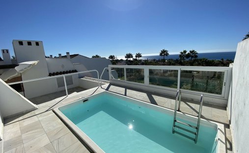 Penthouse in Marbella, Andalusia, Spain 1
