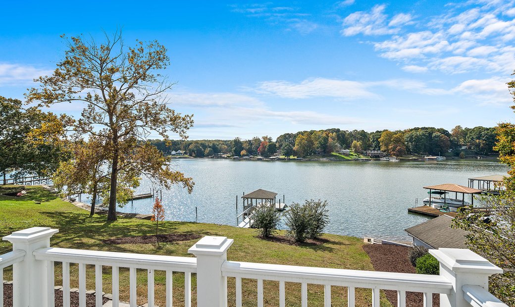 Sherrills Ford In Lake Norman Of Catawba, North Carolina, United States