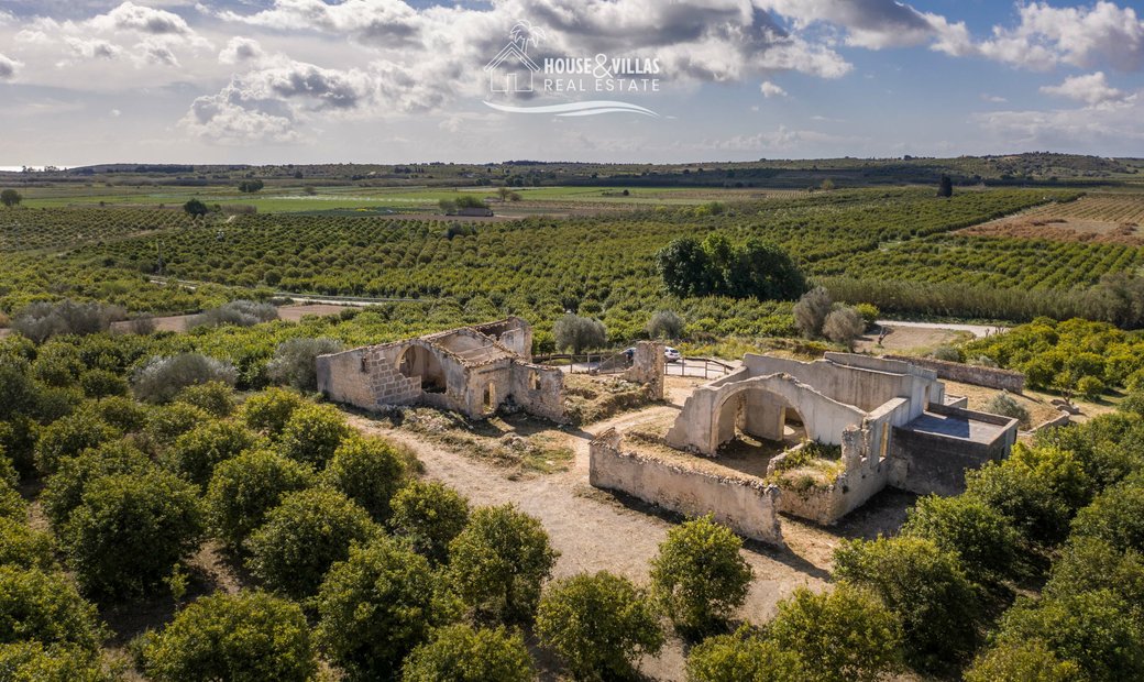 Building With Sea View Land In C. Da Piana A Noto In Sicily, Italy For