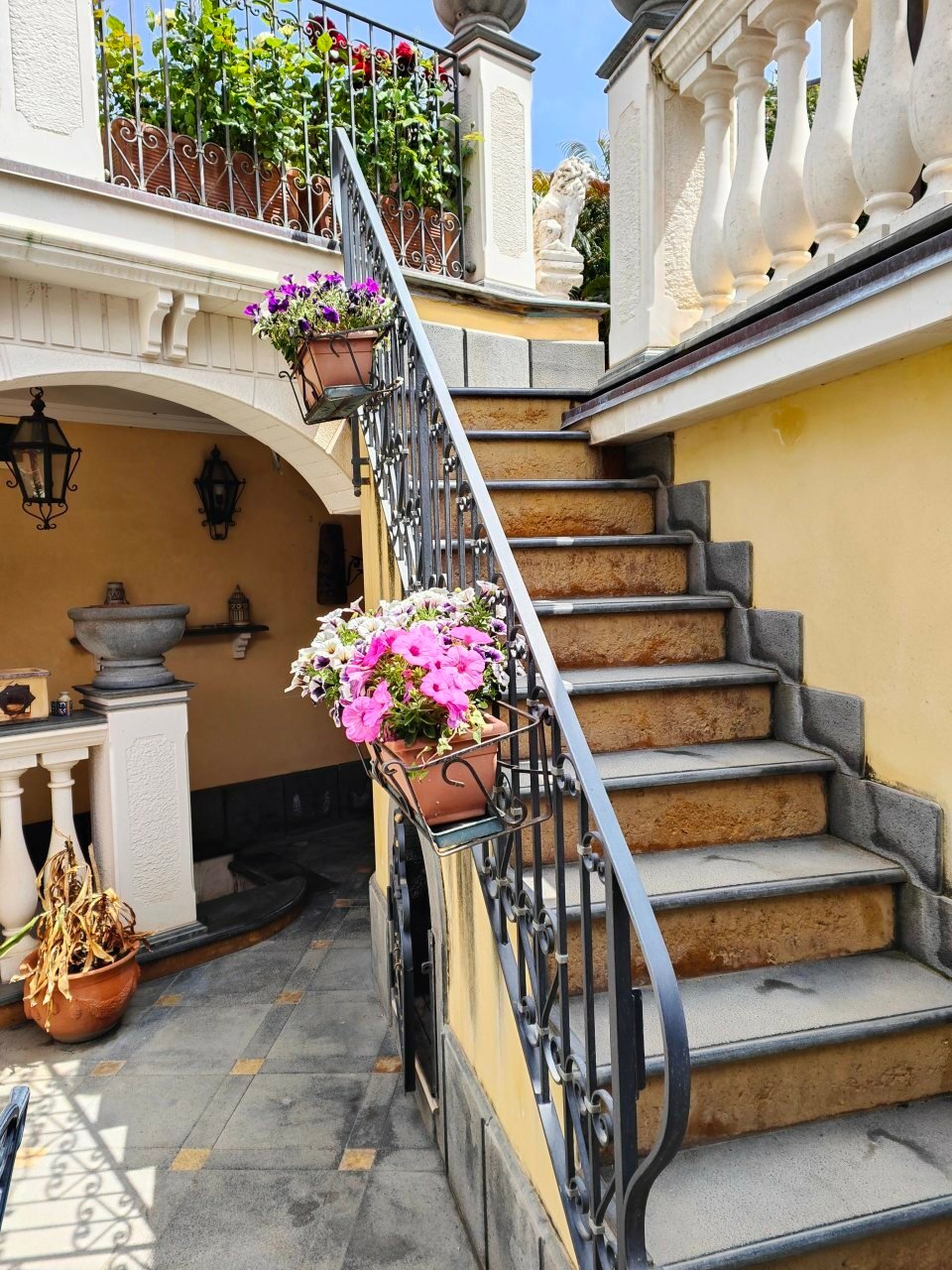 Villa Luxury On Sale Acireale (Ct) In Acireale, Sicily, Italy For Sale