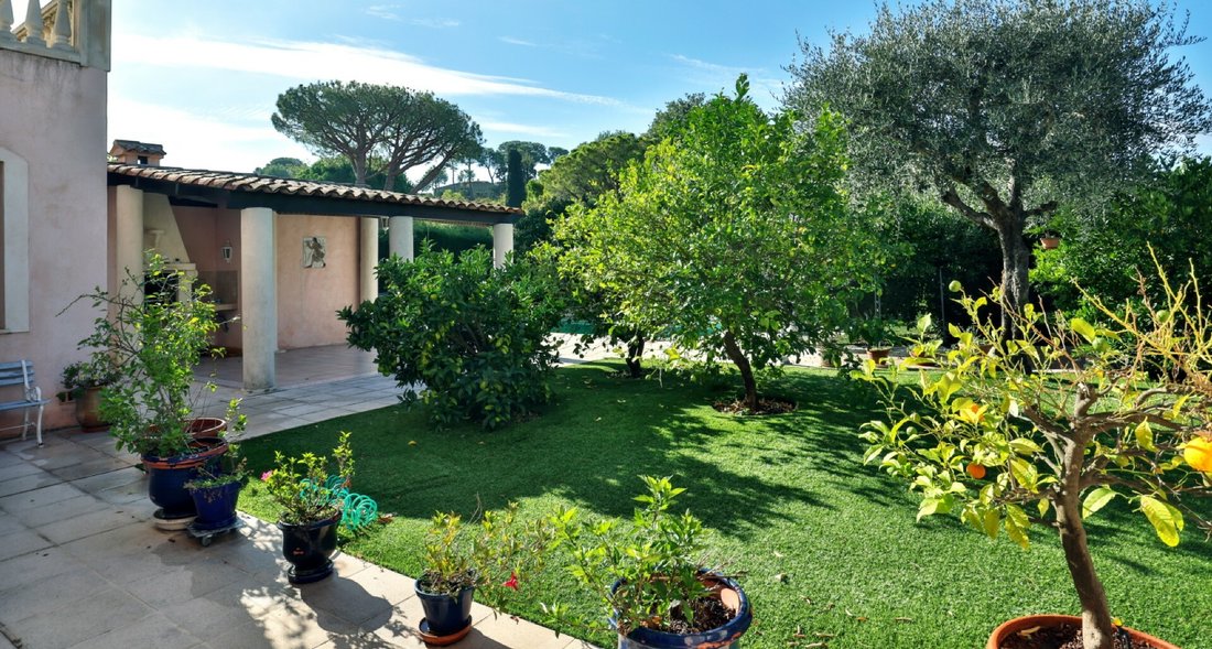 House in Villefranche-sur-Mer, Provence-Alpes-Côte d'Azur, France 5 - 12316490
