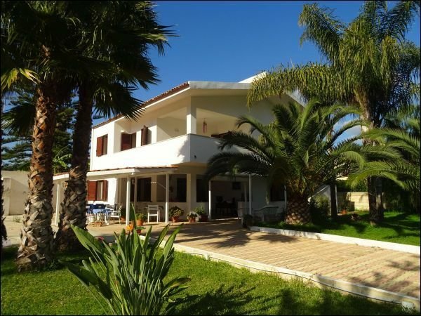 Villa On Sale Siracusa (Sr) , In Arenella, Sicily, Italy For Sale ...