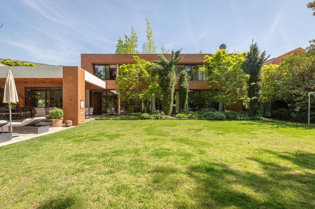 Modern Mediterranean House In Santiago, Santiago Metropolitan Region